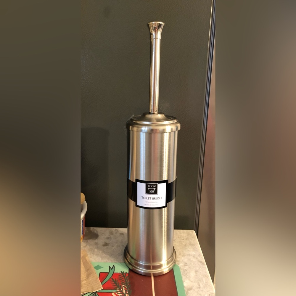 New silver- Room 100 Toilet Brush and Holder